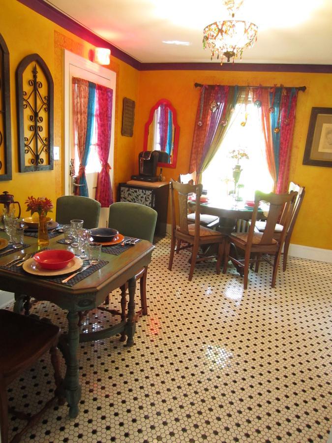 Vacationhouse Bed & Breakfast Ulster Park ภายนอก รูปภาพ