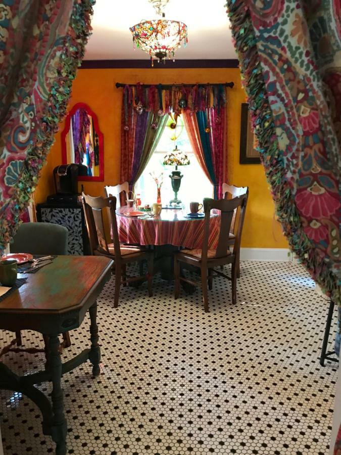 Vacationhouse Bed & Breakfast Ulster Park ภายนอก รูปภาพ